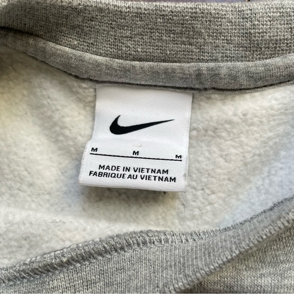 Nike Charleston Crewneck Pullover Sweatshirt Size Medium Gray Grey Sweater - Picture 6 of 7